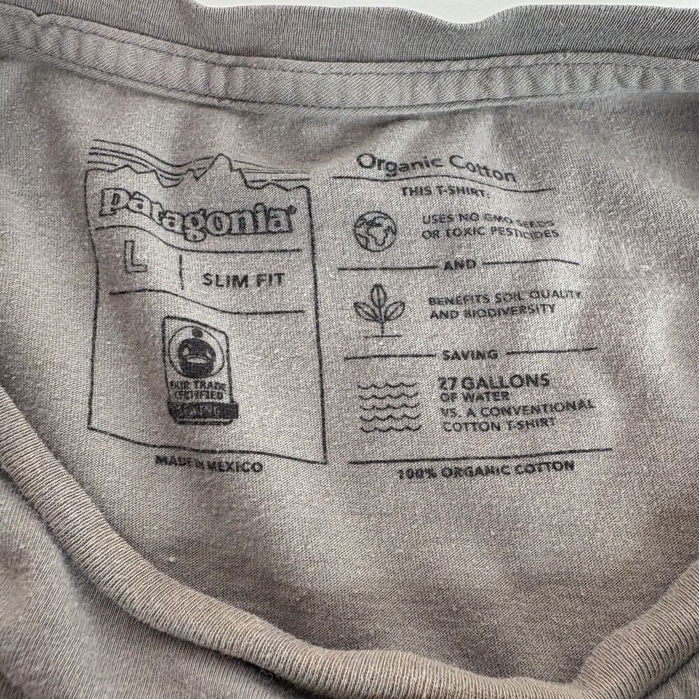 Patagonia Graphic T Shirt, Large, Slim Fit, Grey, Short Sleeve - Picture 3 of 6